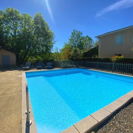 Le Clos Nicolas 3*