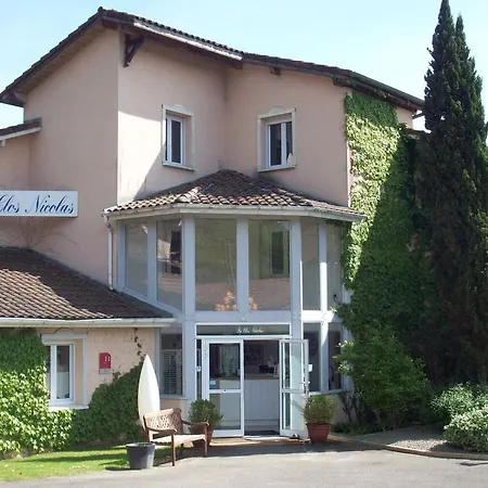 Le Clos Nicolas 3*